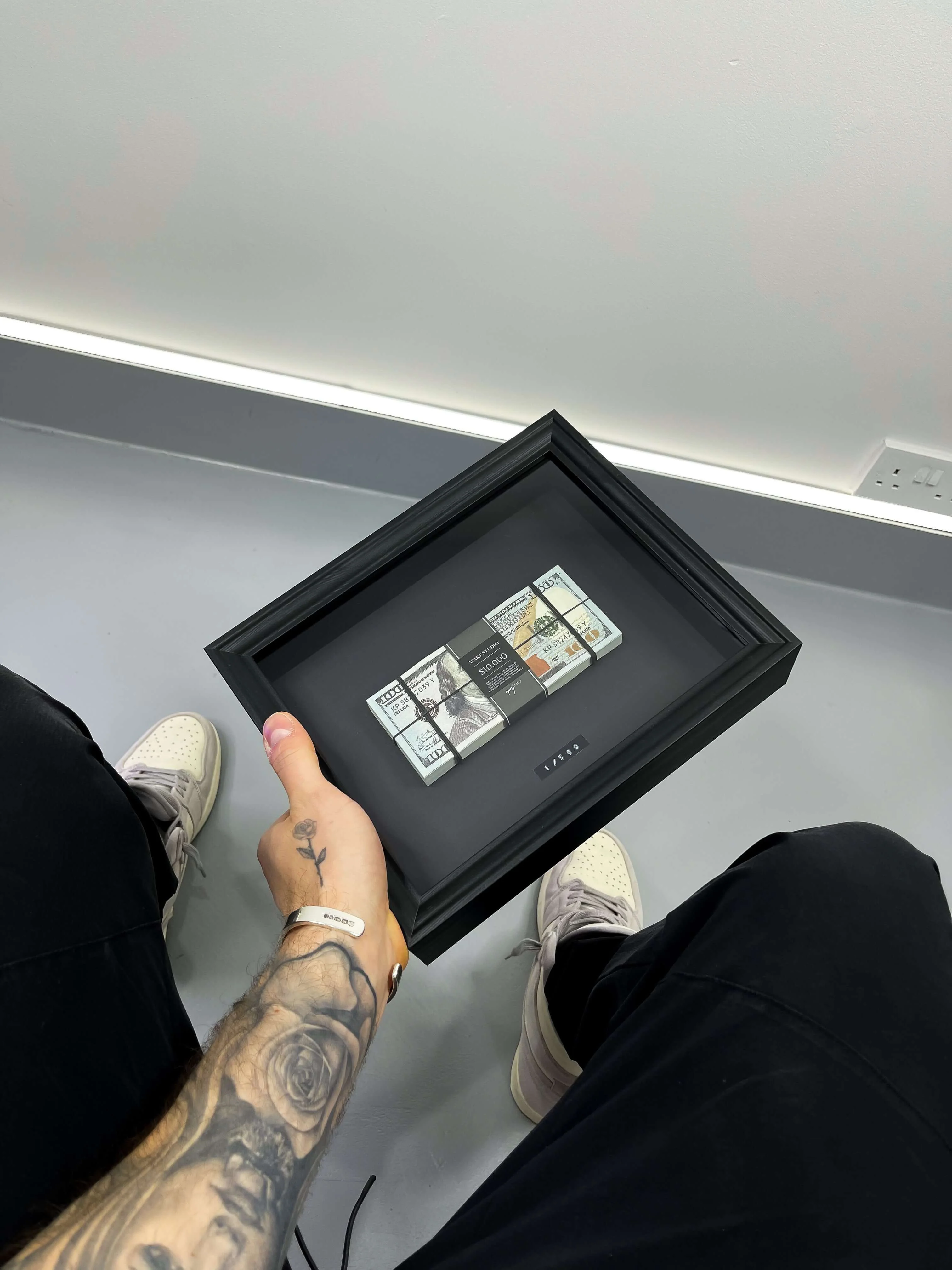 Stacked Frame - USD - Image 3